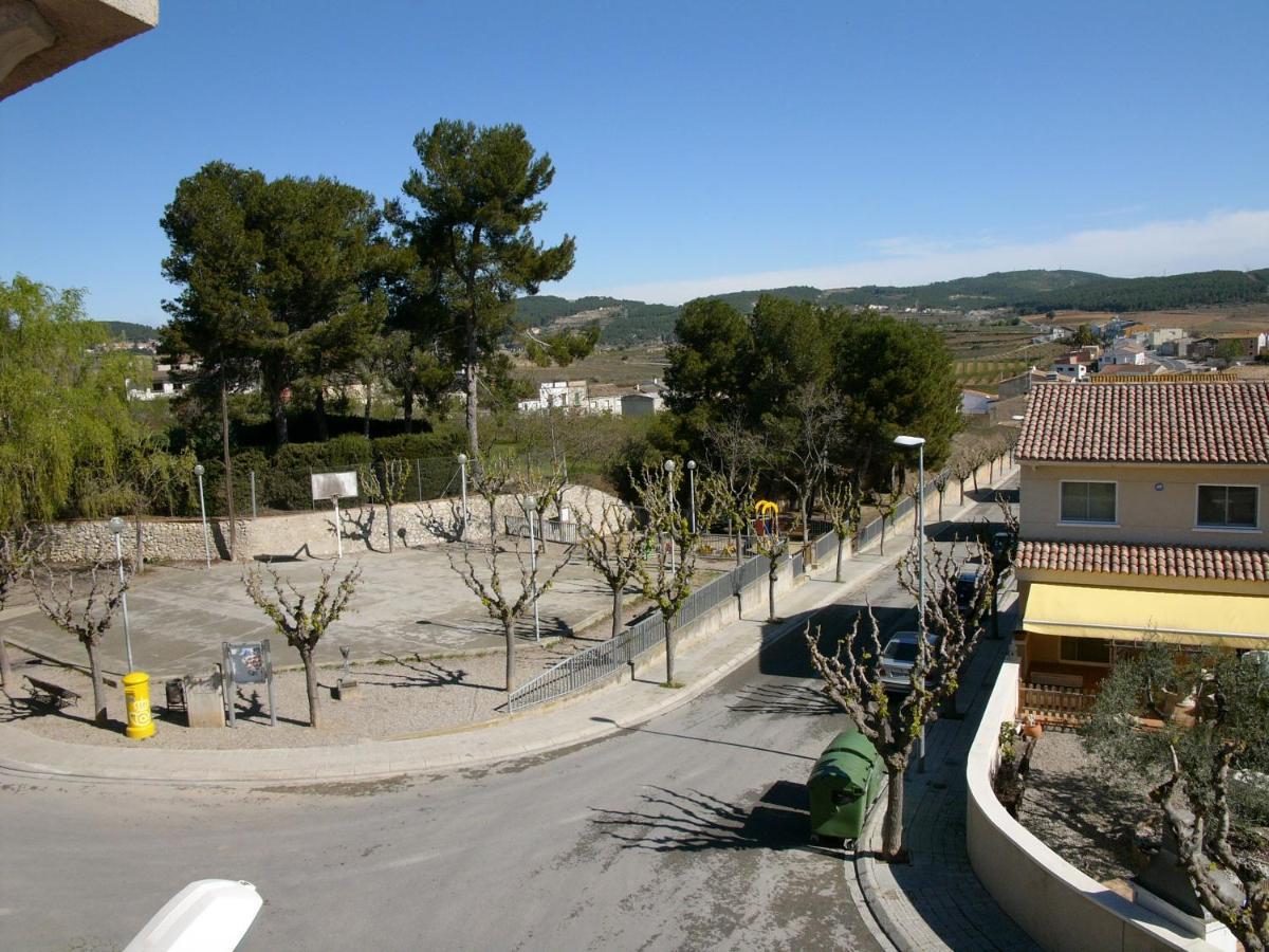 卡尔业罗尼农场酒店 Avinyonet del Penedes 外观 照片